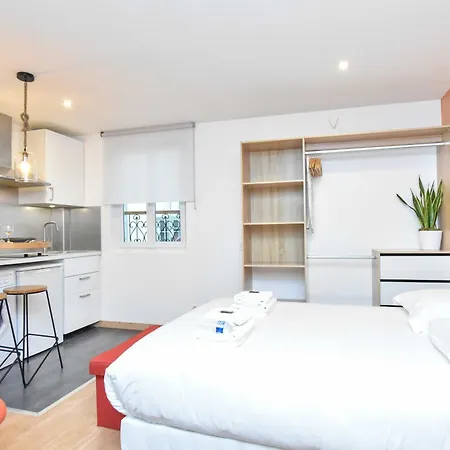 Comfortable - 2p - Sentier Apartment
